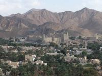 095 Blick auf das Bahla Fort