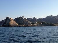 392 Dhau-Schifffahrt entlang der Küste