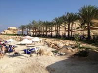 435 Shangri La Hotel