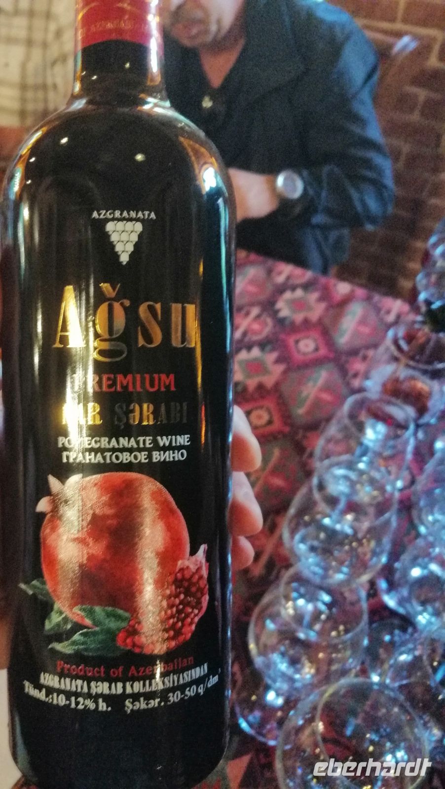 Granatapfelwein als Geschenk von unserer Partneragentur