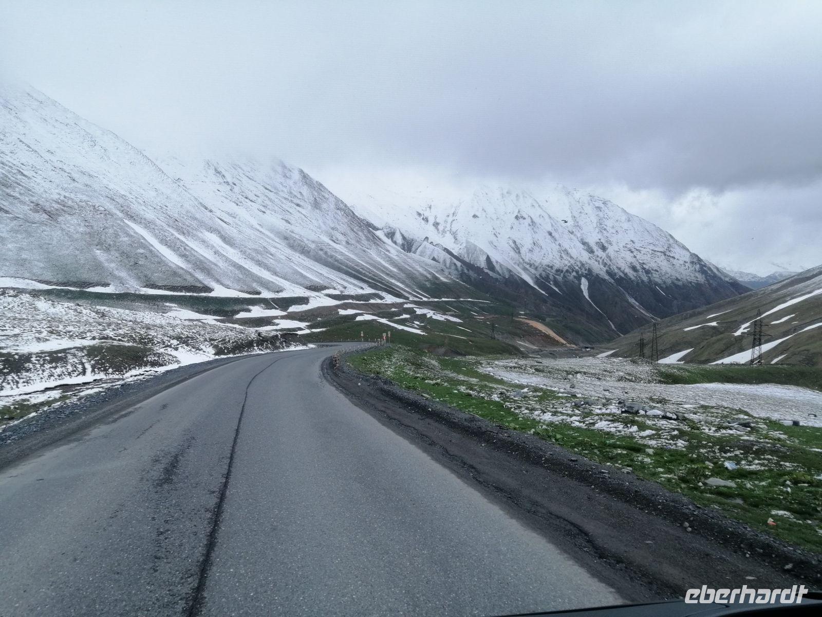 Passüberquerung entlang der georgischen Heerstraße, Gudauri
