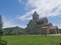 Besichtigung der Swetizchoweli-Kathedrale in Mzcheta