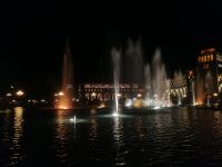 Wasserspiele am Platz der Republik in Jerevan