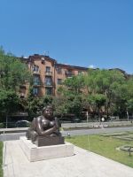 Skulpturenausstellung vor den Kaskaden in Jerevan