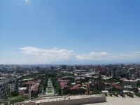 Aussicht von oben, Kaskaden in Jerevan