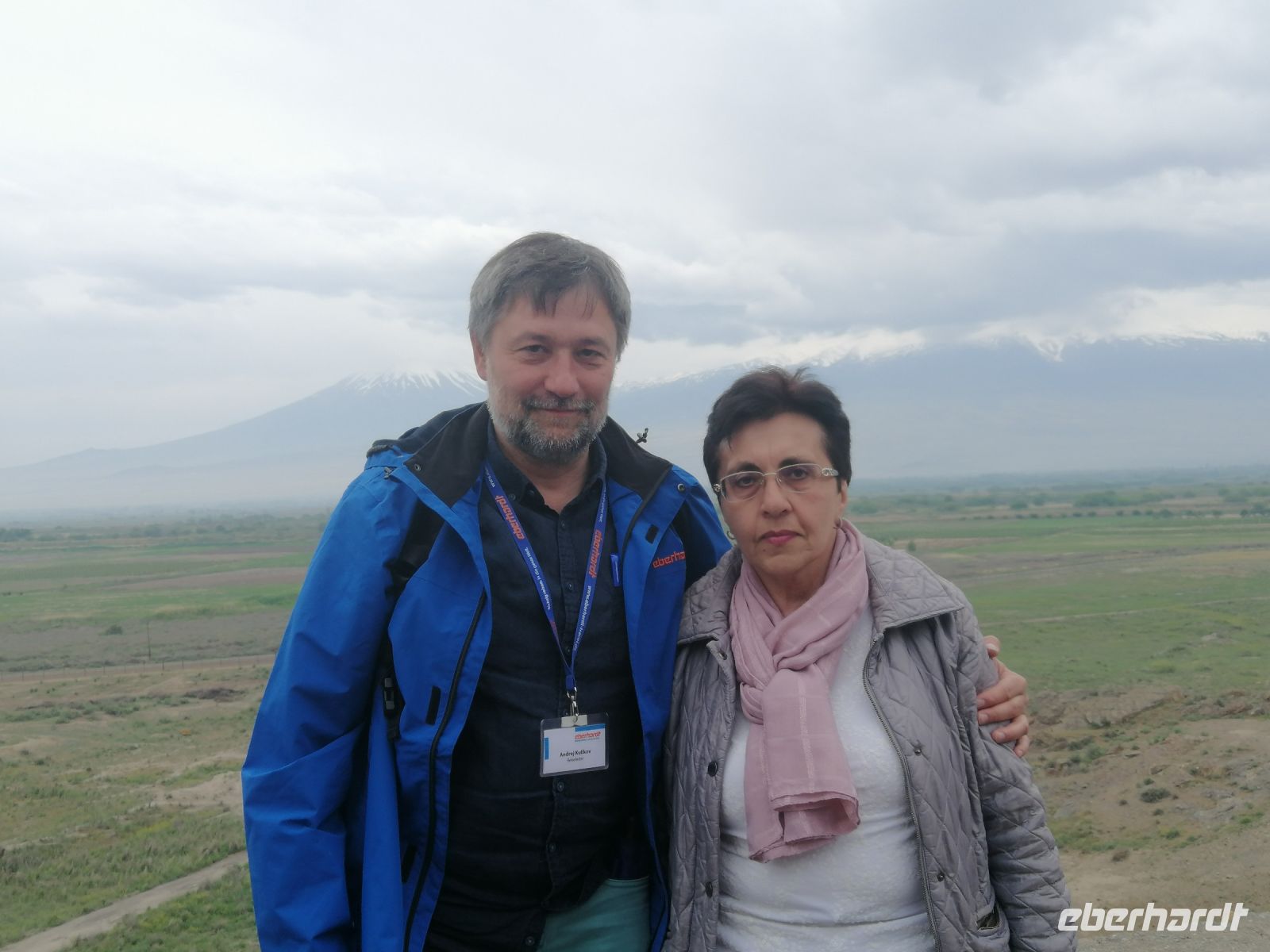 zwei Kollegen: Andrej und Aida, Kloster Chor Virap