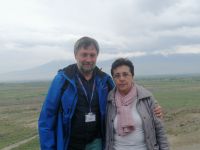 zwei Kollegen: Andrej und Aida, Kloster Chor Virap