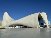 Haydar-Aliyev-Zentrum