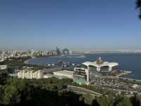 Reichtum an moderner Architektur durch Öl