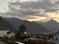 Blick aus unserem Hotel in Kasbegi