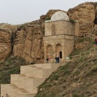 Aserbaidschan: Maraza/Gobustan: Diri-Baba-Mausoleum