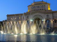 musikalisches Fontänenspiel in Yerevan