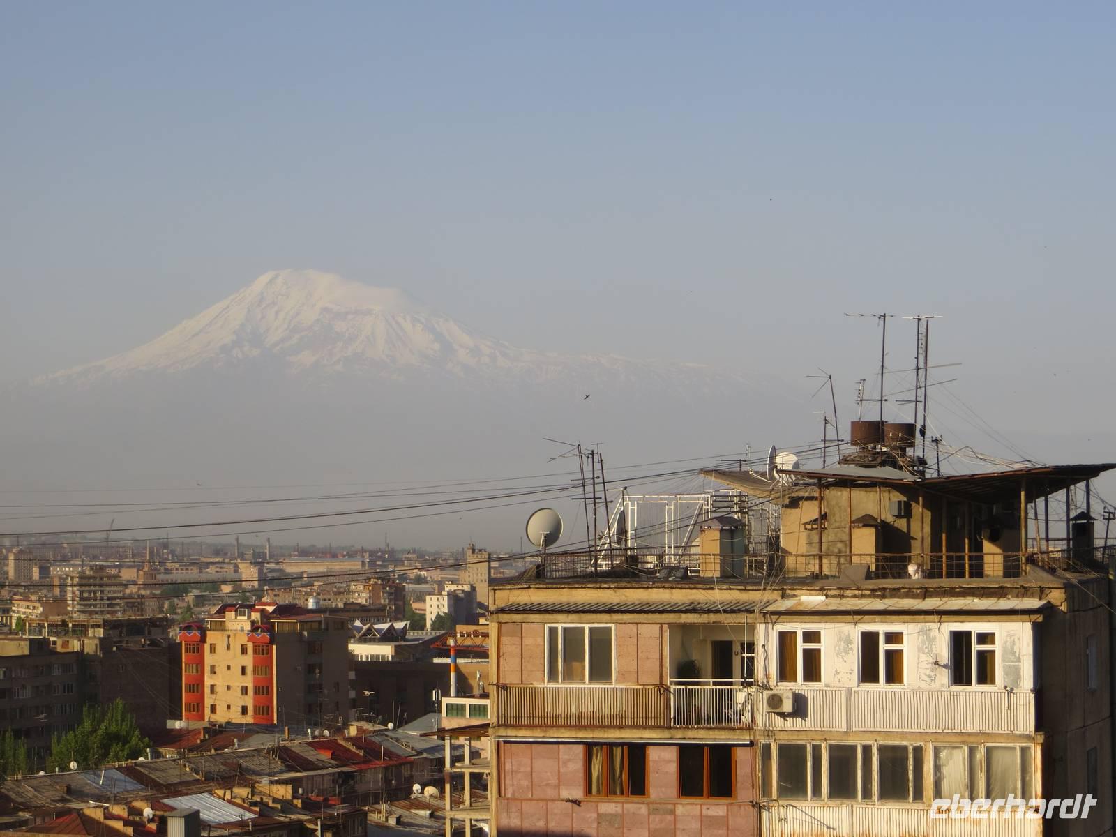 Blick vom Hotel Ani Plaza zum Ararat