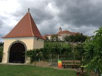 Riegersburg vom Badehaus aus gesehen