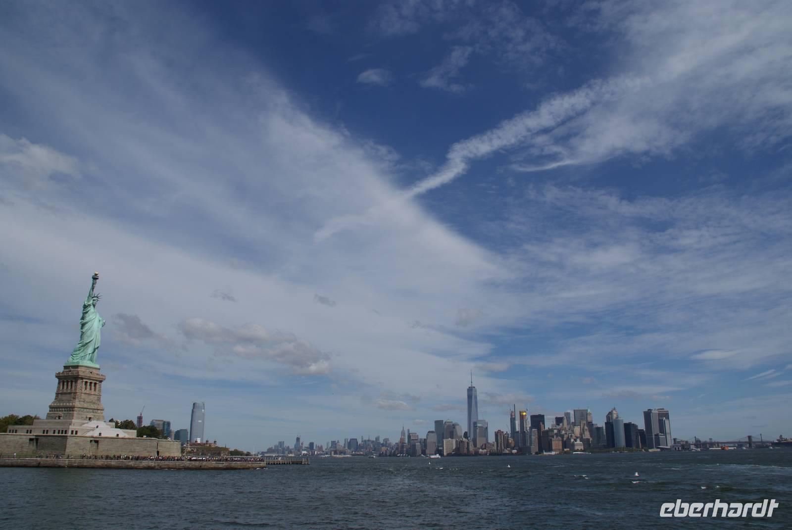 Freiheitsstatue und Manhattan
