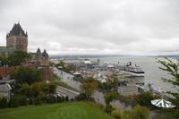 Blick auf die Terrasse Dufferin und das Hotel 
