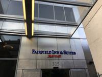 Fahrt vom Flughafen JFK zum Hotel Fairfield Inn & Suites New York