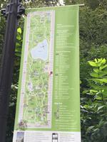 Weiterfahrt mit BIG BUS entlang der 