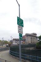 Weiterfahrt mit BIG BUS entlang der 