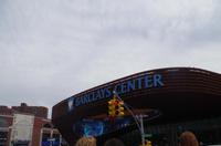 Weiterfahrt mit BIG BUS entlang der 