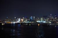 Auslaufen der AIDAdiva aus New York