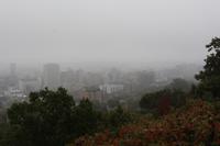 Vernebelter Blick vom Mont Royal auf Montreal