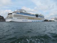 Die AIDAsol während der Kanaltour