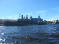 Panzerkreuzer Aurora auf der Newa