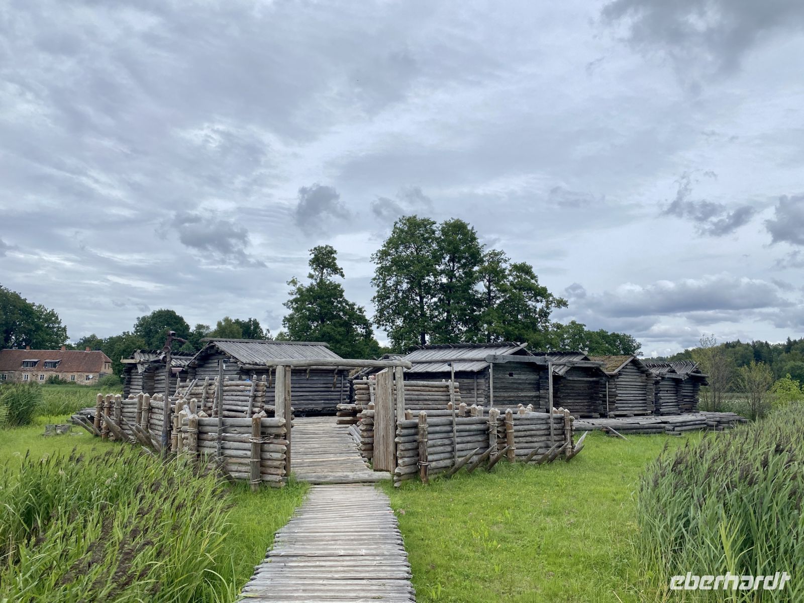 Tag 5 - Inseldorf Araiši