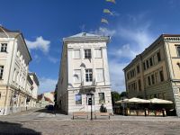 Tag 6 - Schiefes Haus