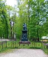 Ke von Baer Denkmal Tartu &ndash; &copy; Allina Anderer (Eberhardt TRAVEL)