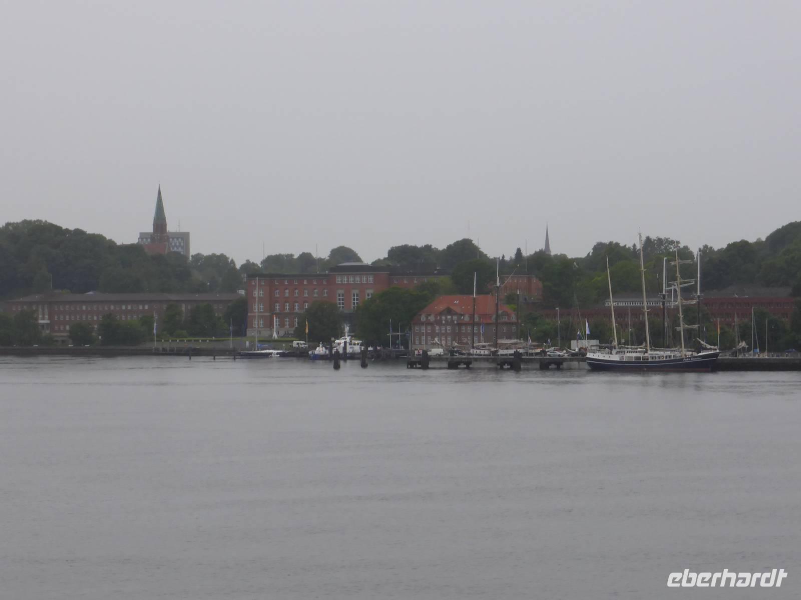Abfahrt vom Kieler Hafen