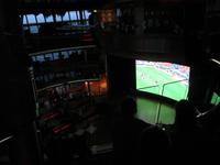 Fußballübertragung im Theatrium