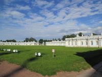 Die Gebäude für die Hofdamen