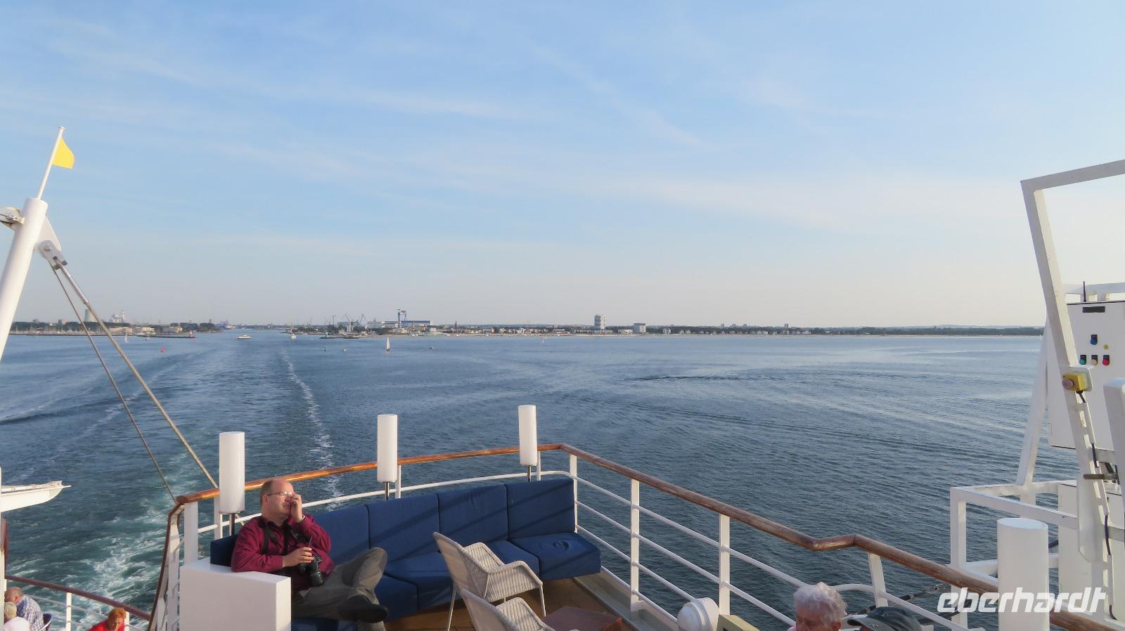 Ostsee-Kreuzfahrt mit AIDAaura - Ausfahrt Warnemünde