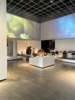 ...Kauri art center