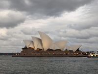 125. Sydney Oper