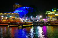 Bootstour in Singapur mit Lasershow am Marina Bay Sands Hotel