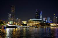 Bootstour in Singapur mit Lasershow am Marina Bay Sands Hotel