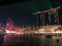 Bootstour in Singapur mit Lasershow am Marina Bay Sands Hotel
