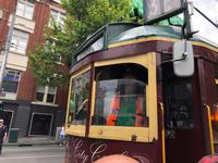 Fahrt mit der historischen Straßenbahn 35 in Melbourne