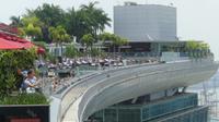 Singapur, Blick vom Sky Observation Deck auf den Infinity Pool