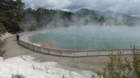 Wai-O-Tapu, Thermalquellen