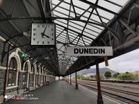 Am Bahnsteig in Dunedin