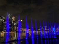 2. Reisetag – Abendspaziergang in Singapur – Wassershow vor dem Marina Bay Sands