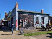 10. Reisetag – Tasmanien – Wandgemälde in Sheffield