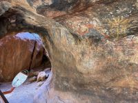 16. Reisetag – Ulu?u-Kata Tju?a National Park – Uluru (Ayers Rock) – Höhlenmalereien