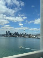 Blick von der Harbourbridge auf Auckland, größte Stadt Neuseelands