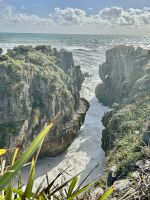 ...und das Meer gräbt sich hinein