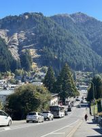 Queenstown - gegenüber die Seilbahn